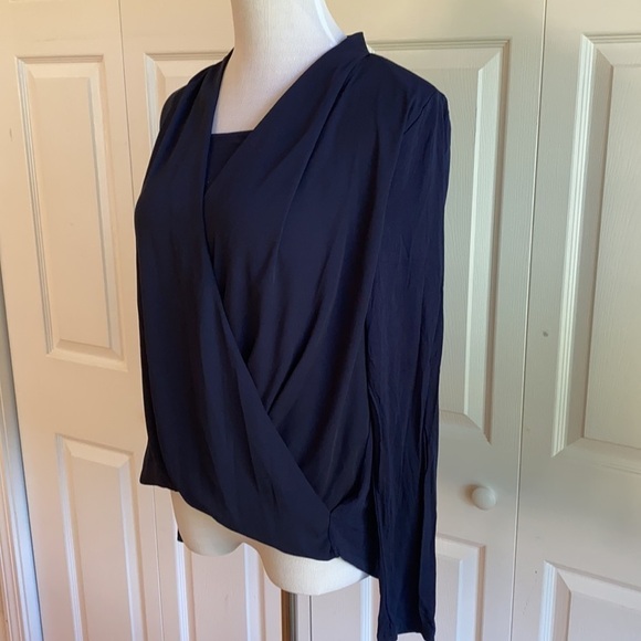 White House Black Market Navy Drape-Front Long Sleeve Blouse Size Medium - Picture 3 of 10